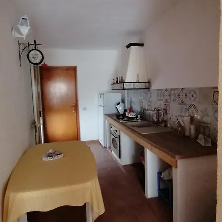 Casa Di Ele مارسالا